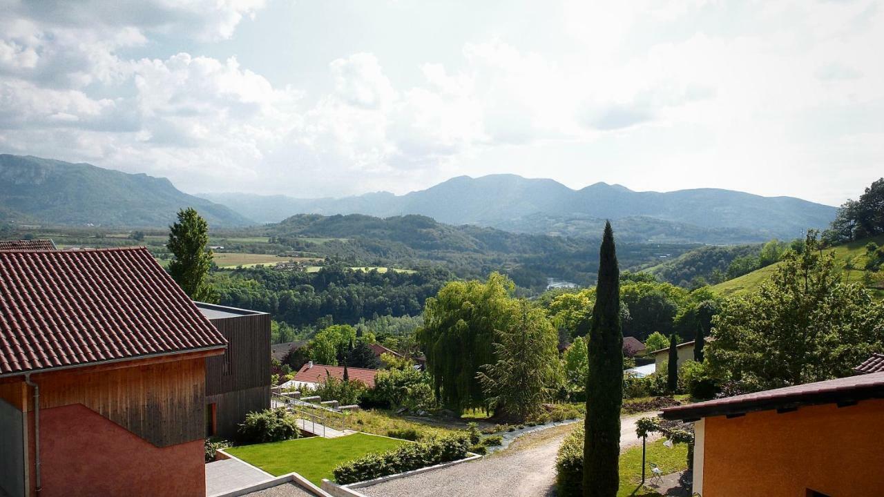 Gites Le Paradis - Superbe Vue Sur Le Vercors Dominant Le Village Pont-en-Royans Exterior photo